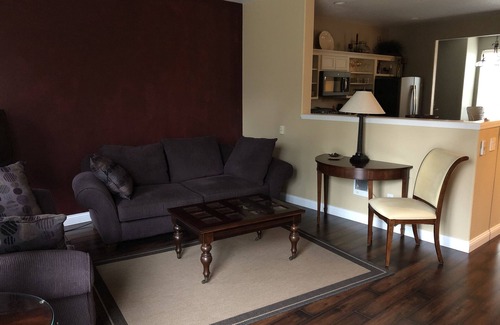 Hillsboro House | Orenco Townhouse - Near Intel and Nike