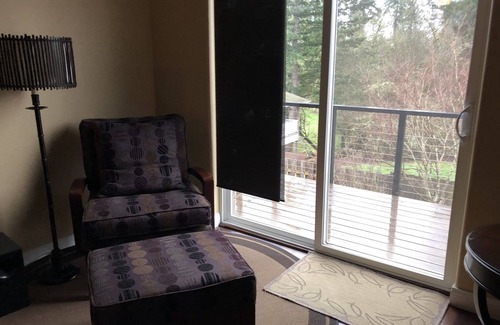Hillsboro House | Orenco Townhouse - Near Intel and Nike