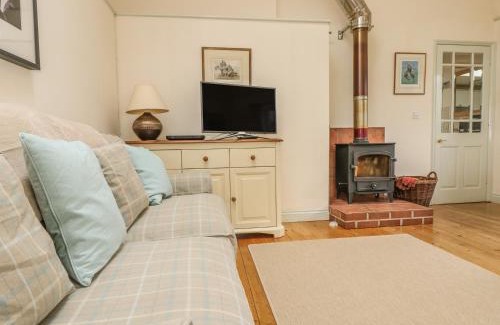 St. Agnes House | Oreo's Cottage
