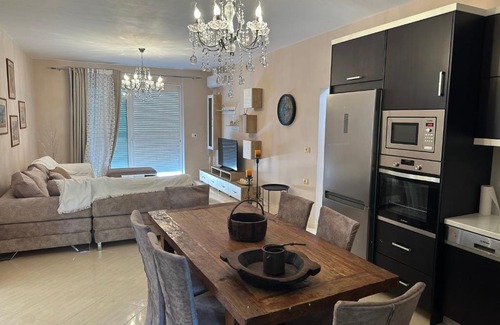 Sarande Apartment | Oresti Apartaments