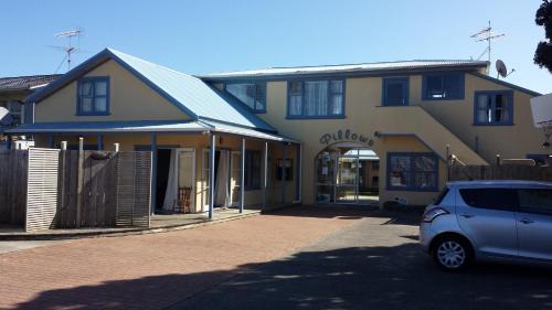 Orewa Cabin | Orewa Pillows Lodge