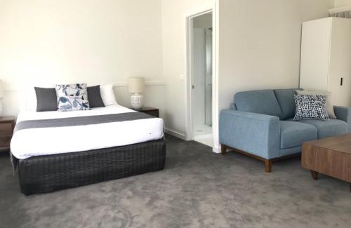 Orford Hotel | Orford Blue Waters Hotel