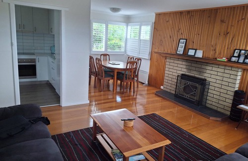 Orford House | Orford Escape, come and Relax! Quality beds and block knives are kept sharp!