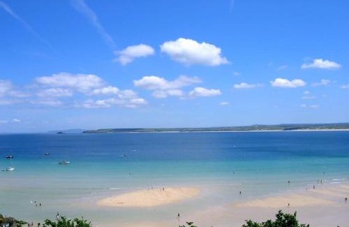 St Ives Bed & Breakfast | organic panda