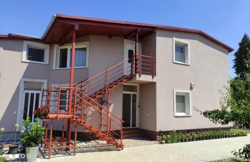 Murakeresztur House | Orgona Vendégház