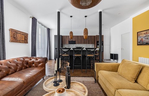 Quartier Saint-Ambroise Apartment | Orient Express