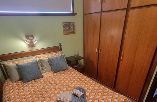 Warnbro Bed & Breakfast | Original retro beach house lovingly restored with period furnishings, 3min beach