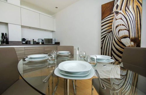 Seafront Apartment | Orion Marina Sea View | by Brighton Holiday Lets