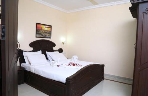 Kunnamkulam Hotel | Orison Residency Hotel