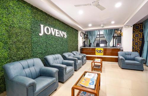Bangalore City Center Hotel | Oriva Joven's Central - Brigade Road