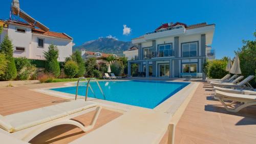 Hisaronu Villa | Orka Crystal Villa