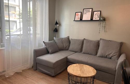 La Madeleine Apartment | Orléans - Appartement T2 avec parking privé - Douce Harmonie