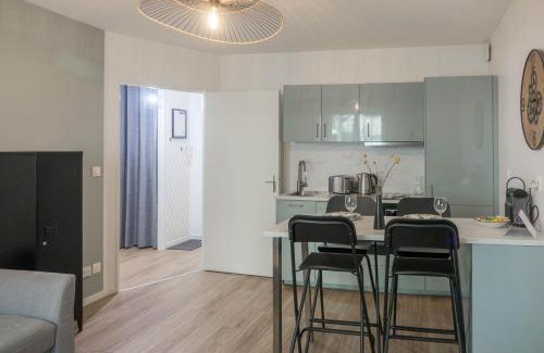 La Madeleine Apartment | Orléans - Appartement T2 avec parking privé - Douce Harmonie