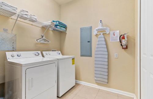 Florida Central Atlantic Coast House | Orlando Resort Rentals at Universal Boulevard