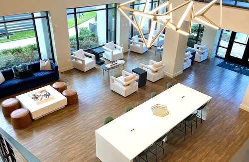 Florida Central Atlantic Coast Apartment | Orlando Suite - 5 Minutes away from Disney!