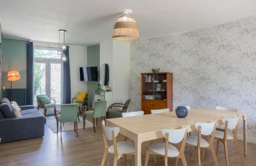 Orleans House | ORLEANS - Maison de ville haut de gamme au calme - 4 chambres avec garage - proche de toutes les commodités - LA MAISON D'A COTE