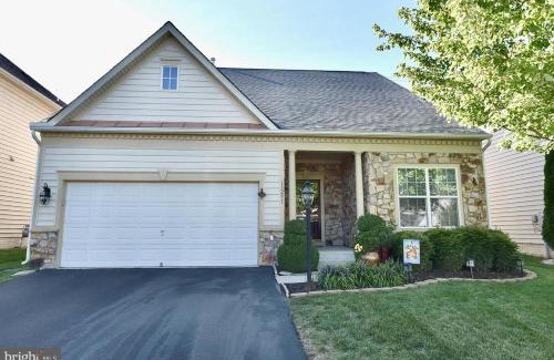 Bristow House | Ormond Dr