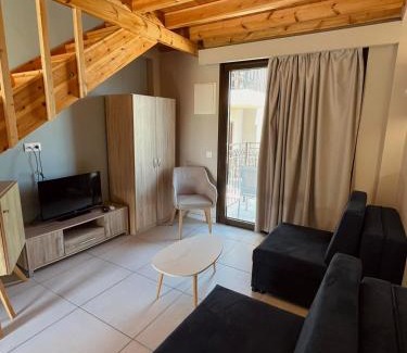 Skiathos Town Hotel | Oro