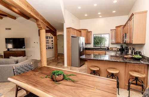 Shadows Of The Ridge House | Oro Valley Mountain Villa overlooking El Conquistador Resort