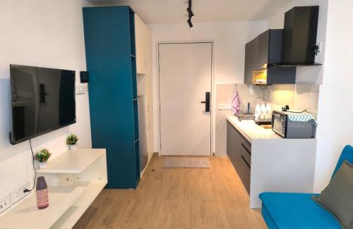 Viman Nagar Apartment | Orraica Stays Neon Hometels