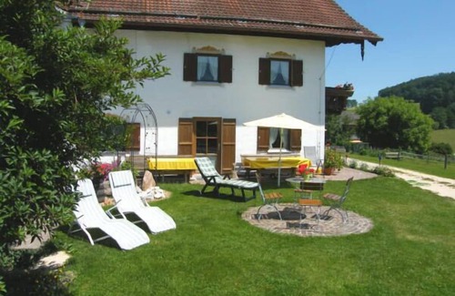 Anger Apartment | Ortsblick, 44m², 1 Schlafzimmer, Separate Küche, Dusche/wc, Sat-tv, Balkon