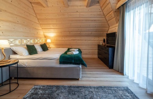 Szaflary House | Osada Guty - Luxury Log Cabin with Brick