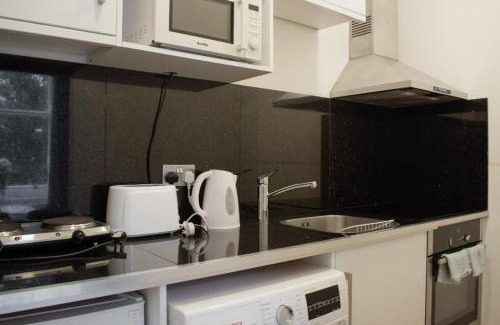 Eastbourne Seafront Apartment | Osborne Aparthotel