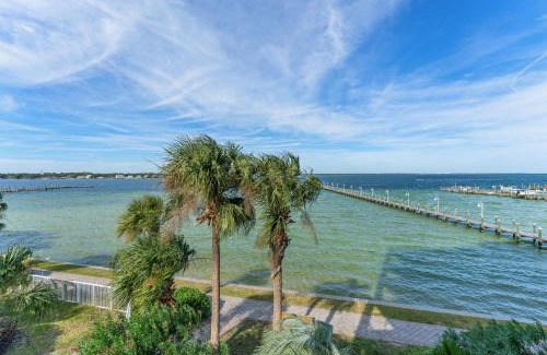 Fort Walton Beach Apartment | Osprey 303 at Destin West Resort - Premier Condo - Lazy River - Close to Beach