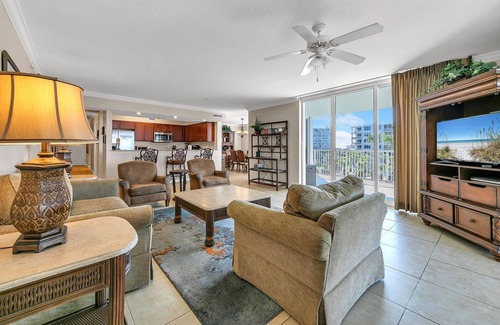 Fort Walton Beach Condo | Osprey 403-3BR/3.5 Large Corner Condo with wraparound deck! Great Location!