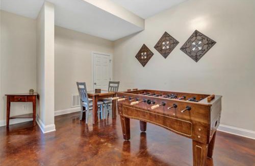 Moneta House | Osprey Cove