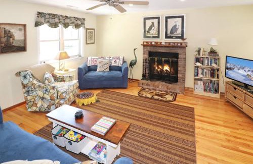 Deep Hole House | Osprey - Pet friendly, Fireplace!
