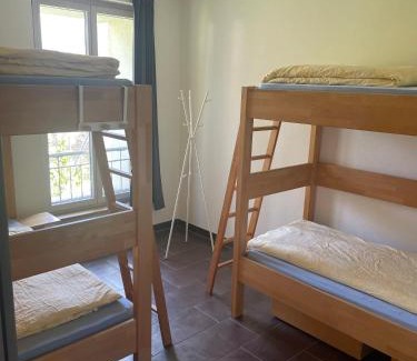 Riviera Hostel | Ostello Cresciano