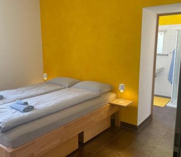 Riviera Hostel | Ostello Cresciano