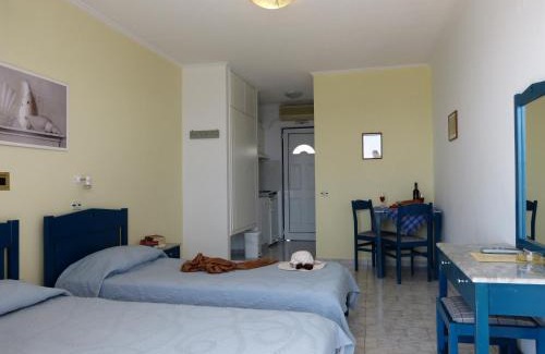 Katarraktis Apartment | Ostria Seaside Studios and Apartments