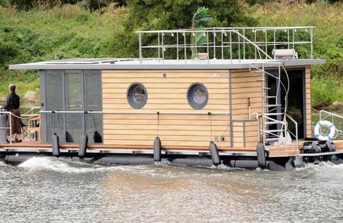 Ophoven Boat Rental | Otter Comfort klasse XL Houseboat