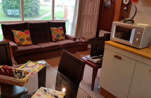Seaton Ski Chalet | 'Otter Lodge' Chalet to Rent in the heart of the Jurassic Coast in Seaton Devon