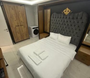 Zeytinburnu Apartment | Ottomare Suites luxury apartment with pool with amazing view
