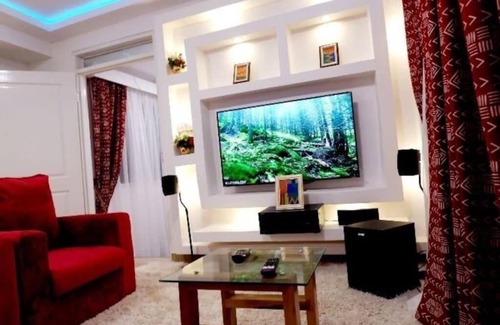 Kumasi Apartment | Otumfuo's Ritzy Gated Community