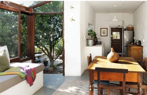 Plettenberg Bay Apartment | Ou Kliphuis, Classic Apartment "Oupa Jannie"