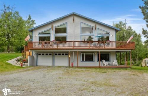 Palmer Bed & Breakfast | Our Alasakn Dream Bed and Breakfast