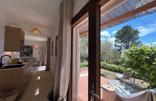 Lorgues Cottage | Our Cottage at LesPervenches-Provence is the perfect Provencial getaway.