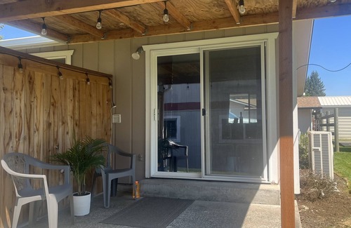 Centralia Condo | Our Happy Place 1BR Condo