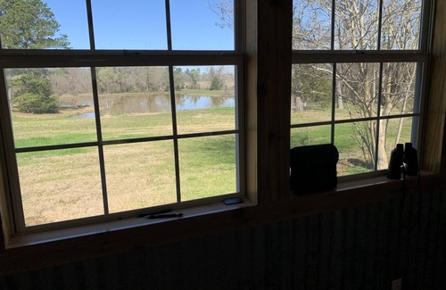 Willis House | Our Happy Place Farm - 2 Bedroom Cabin near Lake Conroe