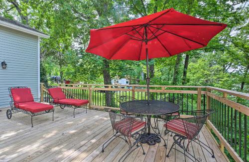 Harrodsburg House | Our Lakeside Retreat with Deck on Lake Herrington!
