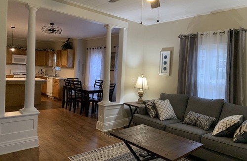 Gillespie House | Our little House