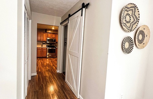 Cheat Lake House | Our Lovely Lake House Large Groups Welcome + Great Location!
