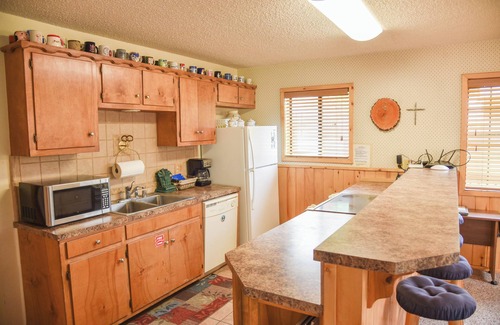 Red River Cabin | Our Red River Cabin with High Speed Wifi