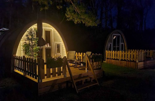 Wilsum Cabin | Our Woodlodges are attractively furnished and fully equipped.