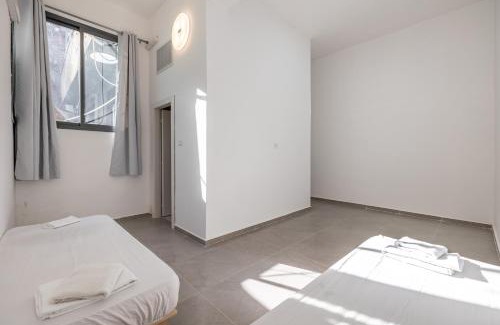Florentin Apartment | OurPlace Abulafya LIving