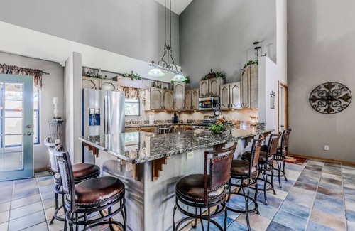 Alto House | Out of Bounds:Alto Luxury Pueblo/Views/Alto CC